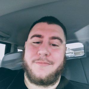 Meet your Posher, Derrick